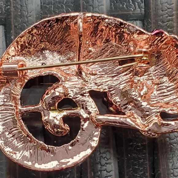 Austrian Crystal Chameleon Brooch & Pendant Brooch - Picture 5 of 10